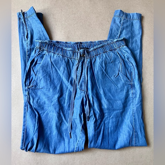 Theory Paperbag Waist Pull On Chambray Blue Tencel Jogger Pants - Picture 2 of 5